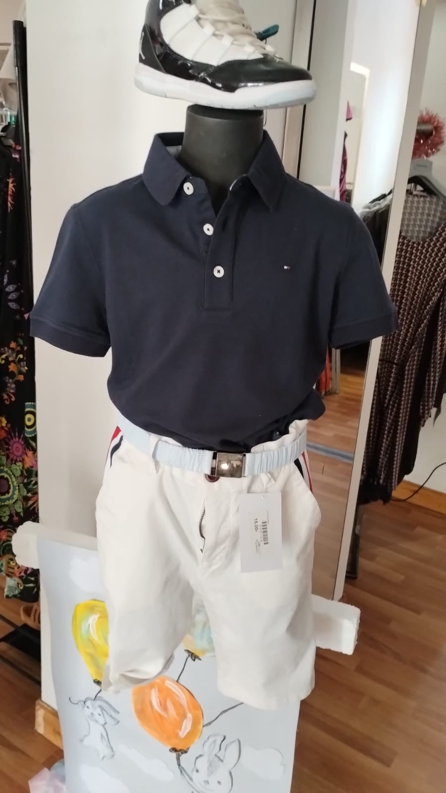 Polo tommy bimbo 6/8 anni €15 pantalone elegante tommy tg 8/9 anni €50
